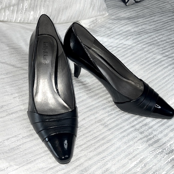 Kelly & Katie Black Patent Leather Stiletto Shoes / Heels Size 8.5, 3” Heel - Picture 3 of 16